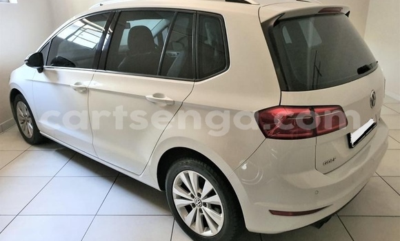 Buy Used Volkswagen Golf White Car in Big Bend in Lubombo District Buy Used Volkswagen Golf White Car in Big Bend in Lubombo District
