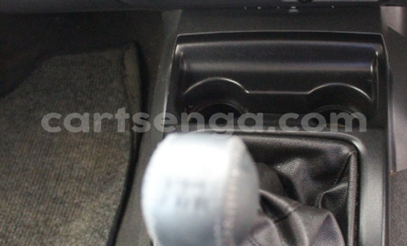 Nunua Ilio tumika Isuzu KB White Gari ndani ya Ezulwini nchini Hhohho Nunua Ilio tumika Isuzu KB White Gari ndani ya Ezulwini nchini Hhohho