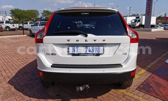 Acheter Occasion Voiture Volvo XC60 Blanc à Big Bend, Lubombo District Acheter Occasion Voiture Volvo XC60 Blanc à Big Bend, Lubombo District