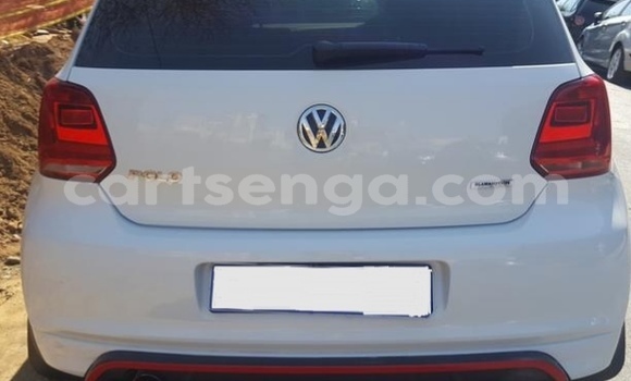 Acheter Occasion Voiture Volkswagen Polo Blanc à Big Bend, Lubombo District Acheter Occasion Voiture Volkswagen Polo Blanc à Big Bend, Lubombo District