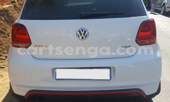 Acheter Occasion Voiture Volkswagen Polo Blanc à Big Bend, Lubombo District Acheter Occasion Voiture Volkswagen Polo Blanc à Big Bend, Lubombo District