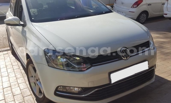 Acheter Occasion Voiture Volkswagen Polo Blanc à Big Bend, Lubombo District Acheter Occasion Voiture Volkswagen Polo Blanc à Big Bend, Lubombo District