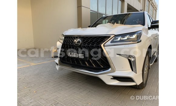 Buy Import Lexus LX White Car in Import - Dubai in Hhohho Buy Import Lexus LX White Car in Import - Dubai in Hhohho