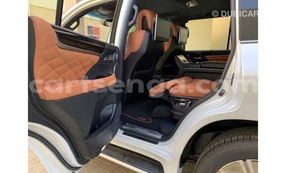Buy Import Lexus LX White Car in Import - Dubai in Hhohho Buy Import Lexus LX White Car in Import - Dubai in Hhohho