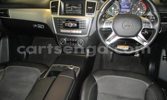 Acheter Occasion Voiture Mercedes‒Benz ML–Class Blanc à Ezulwini, Hhohho Acheter Occasion Voiture Mercedes‒Benz ML–Class Blanc à Ezulwini, Hhohho