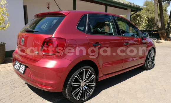Acheter Occasion Voiture Volkswagen Polo Rouge à Ngwenya, Hhohho Acheter Occasion Voiture Volkswagen Polo Rouge à Ngwenya, Hhohho