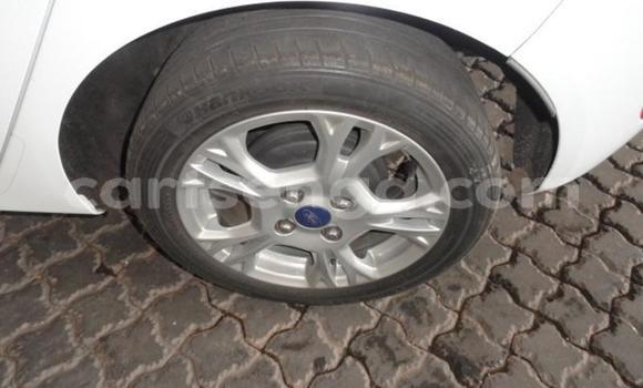 Acheter Occasion Voiture Ford Fiesta Blanc à Big Bend, Lubombo District Acheter Occasion Voiture Ford Fiesta Blanc à Big Bend, Lubombo District