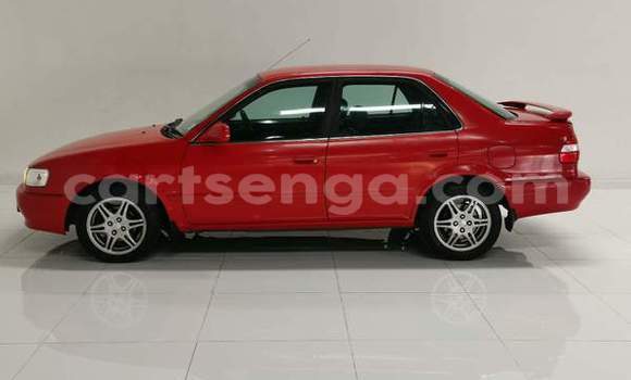 Acheter Occasion Voiture Toyota Corolla Rouge à Bulembu, Hhohho Acheter Occasion Voiture Toyota Corolla Rouge à Bulembu, Hhohho