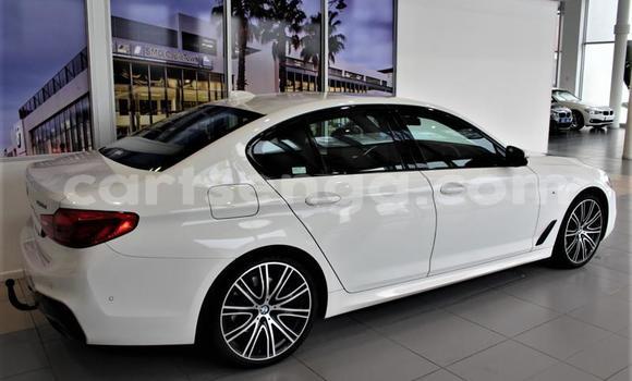 Nunua Ilio tumika BMW 3–Series White Gari ndani ya Bulembu nchini Hhohho Nunua Ilio tumika BMW 3–Series White Gari ndani ya Bulembu nchini Hhohho