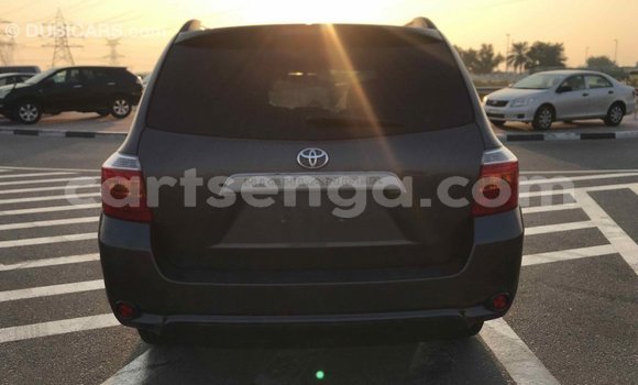 Buy Import Toyota Highlander Other Car in Import - Dubai in Hhohho Buy Import Toyota Highlander Other Car in Import - Dubai in Hhohho