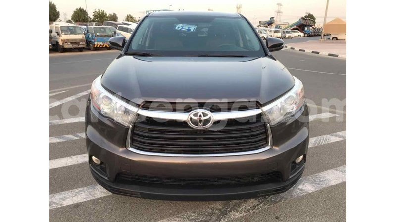 Big with watermark toyota highlander hhohho import dubai 10554
