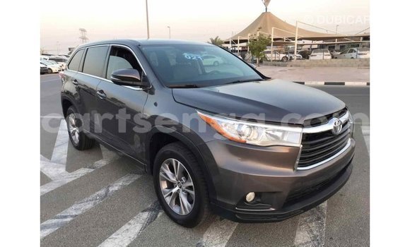 Buy Import Toyota Highlander Other Car in Import - Dubai in Hhohho Buy Import Toyota Highlander Other Car in Import - Dubai in Hhohho