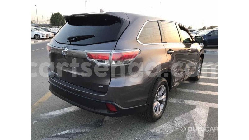 Big with watermark toyota highlander hhohho import dubai 10554
