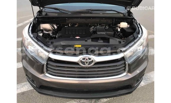 Buy Import Toyota Highlander Other Car in Import - Dubai in Hhohho Buy Import Toyota Highlander Other Car in Import - Dubai in Hhohho