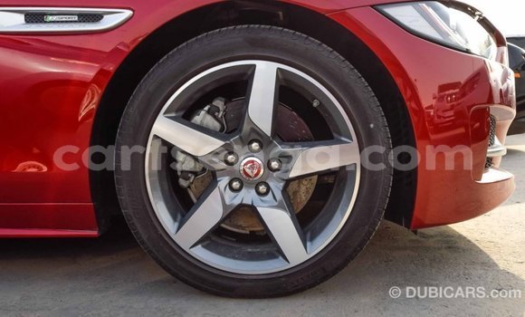 Acheter Import Voiture Jaguar XE Rouge à Import - Dubai, Hhohho Acheter Import Voiture Jaguar XE Rouge à Import - Dubai, Hhohho