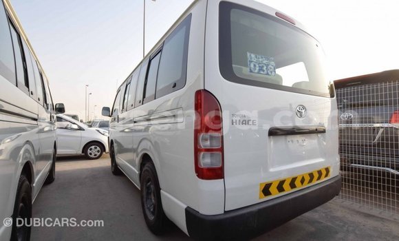 Acheter Import Voiture Toyota Hiace Blanc à Import - Dubai, Hhohho Acheter Import Voiture Toyota Hiace Blanc à Import - Dubai, Hhohho
