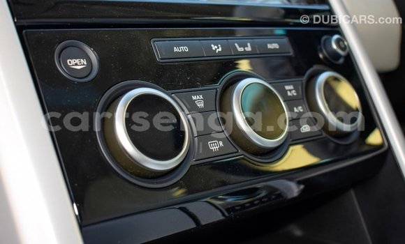 Buy Import Land Rover Discovery Other Car in Import - Dubai in Hhohho Buy Import Land Rover Discovery Other Car in Import - Dubai in Hhohho