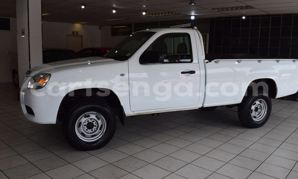Buy Used Mazda BT-50 White Car in Ezulwini in Hhohho Buy Used Mazda BT-50 White Car in Ezulwini in Hhohho