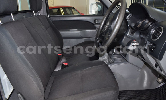 Buy Used Mazda BT-50 White Car in Ezulwini in Hhohho Buy Used Mazda BT-50 White Car in Ezulwini in Hhohho