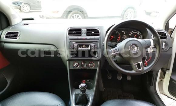 Acheter Occasion Voiture Volkswagen Polo Blanc à Manzini, Manzini Acheter Occasion Voiture Volkswagen Polo Blanc à Manzini, Manzini