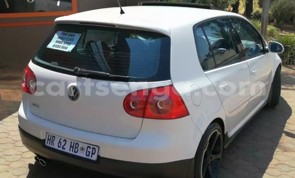 Buy Used Volkswagen Golf White Car in Manzini in Manzini Buy Used Volkswagen Golf White Car in Manzini in Manzini