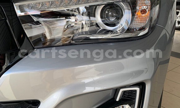 Buy Used Toyota Hilux Silver Car in Bulembu in Hhohho Buy Used Toyota Hilux Silver Car in Bulembu in Hhohho