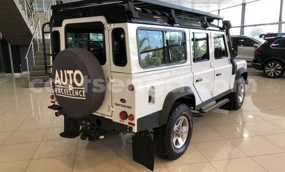 Buy Used Land Rover Defender White Car in Big Bend in Lubombo District Buy Used Land Rover Defender White Car in Big Bend in Lubombo District