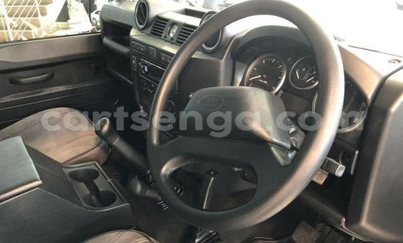 Buy Used Land Rover Defender White Car in Big Bend in Lubombo District Buy Used Land Rover Defender White Car in Big Bend in Lubombo District