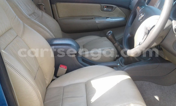 Nunua Ilio tumika Toyota Fortuner Blue Gari ndani ya Bulembu nchini Hhohho Nunua Ilio tumika Toyota Fortuner Blue Gari ndani ya Bulembu nchini Hhohho