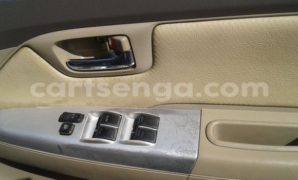 Nunua Ilio tumika Toyota Fortuner Blue Gari ndani ya Bulembu nchini Hhohho Nunua Ilio tumika Toyota Fortuner Blue Gari ndani ya Bulembu nchini Hhohho