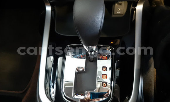 Acheter Occasion Voiture Nissan Navara Gris à Big Bend, Lubombo District Acheter Occasion Voiture Nissan Navara Gris à Big Bend, Lubombo District