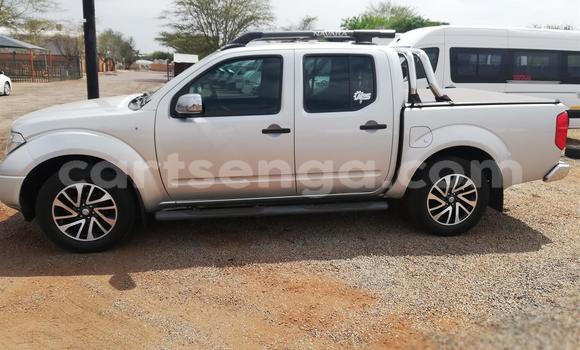 Buy Used Nissan Navara Silver Car in Bulembu in Hhohho Buy Used Nissan Navara Silver Car in Bulembu in Hhohho