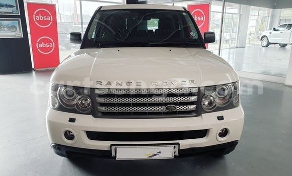 Nunua Ilio tumika Land Rover Range Rover White Gari ndani ya Big Bend nchini Lubombo Nunua Ilio tumika Land Rover Range Rover White Gari ndani ya Big Bend nchini Lubombo