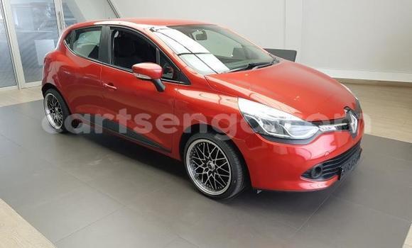 Nunua Ilio tumika Renault Clio Red Gari ndani ya Manzini nchini Manzini Nunua Ilio tumika Renault Clio Red Gari ndani ya Manzini nchini Manzini