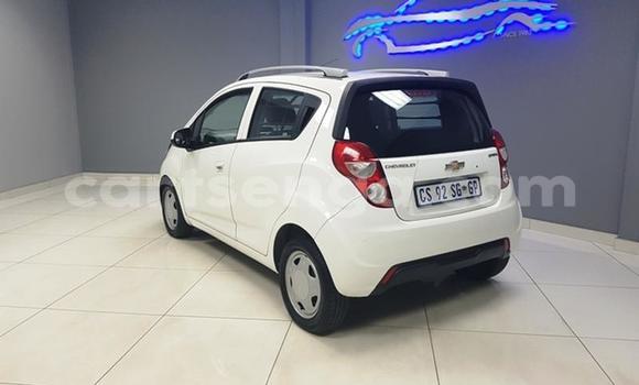 Nunua Ilio tumika Chevrolet Spark White Gari ndani ya Manzini nchini Manzini Nunua Ilio tumika Chevrolet Spark White Gari ndani ya Manzini nchini Manzini