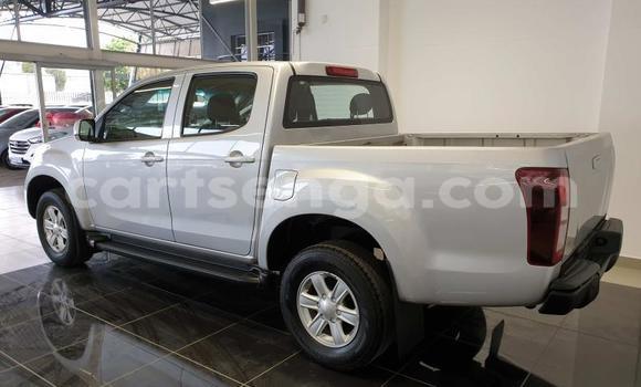 Buy Used Isuzu KB Silver Car in Big Bend in Lubombo Buy Used Isuzu KB Silver Car in Big Bend in Lubombo