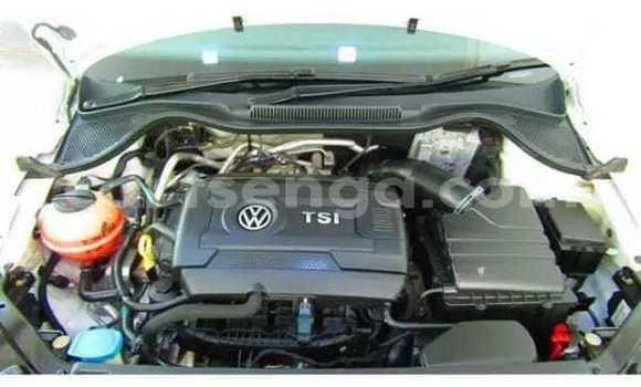 Acheter Occasion Voiture Volkswagen Polo Blanc à Big Bend, Lubombo District Acheter Occasion Voiture Volkswagen Polo Blanc à Big Bend, Lubombo District