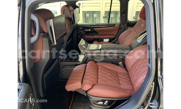 Nunua Imported Lexus LX Black Gari ndani ya Import - Dubai nchini Hhohho Nunua Imported Lexus LX Black Gari ndani ya Import - Dubai nchini Hhohho