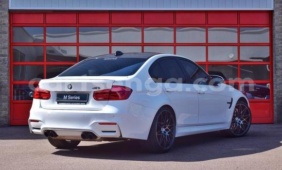 Acheter Occasion Voiture BMW M3 Blanc à Mbabane, Manzini Acheter Occasion Voiture BMW M3 Blanc à Mbabane, Manzini