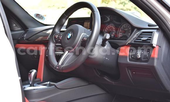 Acheter Occasion Voiture BMW M3 Blanc à Mbabane, Manzini Acheter Occasion Voiture BMW M3 Blanc à Mbabane, Manzini