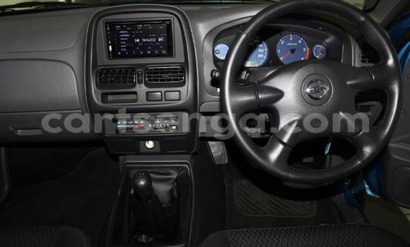 Acheter Occasion Voiture Nissan NP 300 Bleu à Hlatikulu, Shiselweni District Acheter Occasion Voiture Nissan NP 300 Bleu à Hlatikulu, Shiselweni District