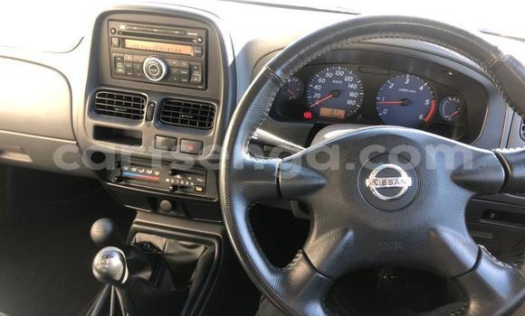 Nunua Ilio tumika Nissan NP 300 White Gari ndani ya Ezulwini nchini Hhohho Nunua Ilio tumika Nissan NP 300 White Gari ndani ya Ezulwini nchini Hhohho