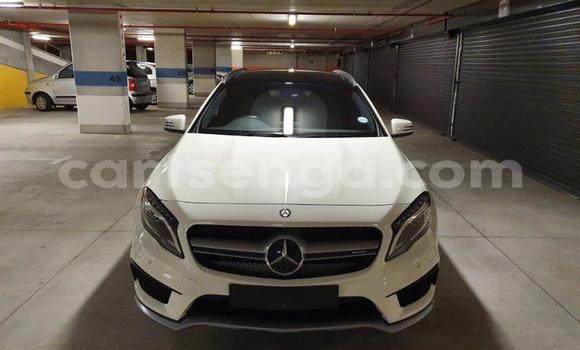 Buy Used Mercedes‒Benz AMG GLC White Car in Manzini in Manzini Buy Used Mercedes‒Benz AMG GLC White Car in Manzini in Manzini
