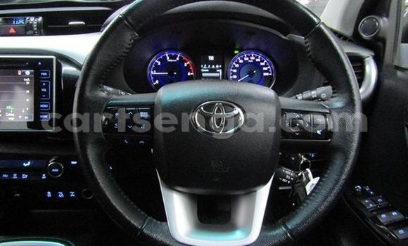 Acheter Occasion Voiture Toyota Hilux Blanc à Mbabane, Manzini Acheter Occasion Voiture Toyota Hilux Blanc à Mbabane, Manzini