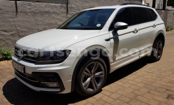 Acheter Occasion Voiture Volkswagen Tiguan Blanc à Mbabane, Manzini Acheter Occasion Voiture Volkswagen Tiguan Blanc à Mbabane, Manzini