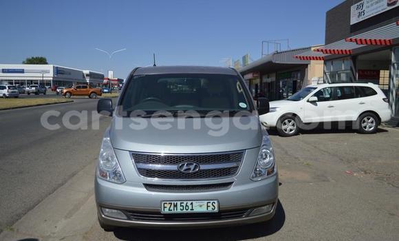 Nunua Ilio tumika Hyundai H1 White Gari ndani ya Mbabane nchini Manzini Nunua Ilio tumika Hyundai H1 White Gari ndani ya Mbabane nchini Manzini