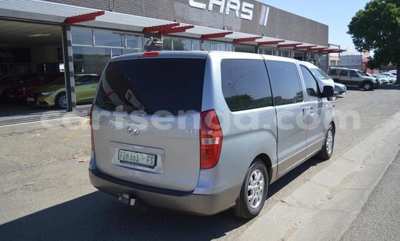 Nunua Ilio tumika Hyundai H1 White Gari ndani ya Mbabane nchini Manzini Nunua Ilio tumika Hyundai H1 White Gari ndani ya Mbabane nchini Manzini