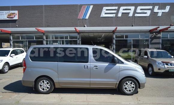 Nunua Ilio tumika Hyundai H1 White Gari ndani ya Mbabane nchini Manzini Nunua Ilio tumika Hyundai H1 White Gari ndani ya Mbabane nchini Manzini