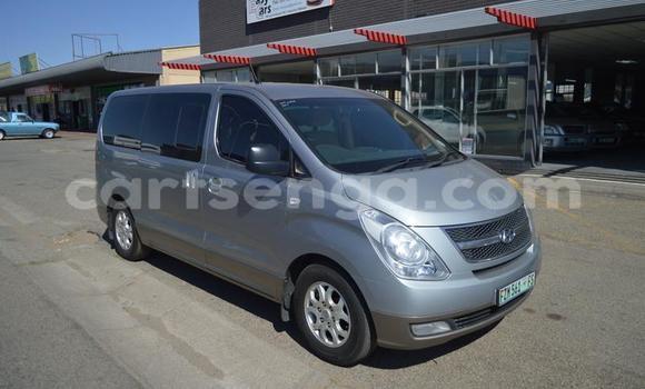 Nunua Ilio tumika Hyundai H1 White Gari ndani ya Mbabane nchini Manzini Nunua Ilio tumika Hyundai H1 White Gari ndani ya Mbabane nchini Manzini