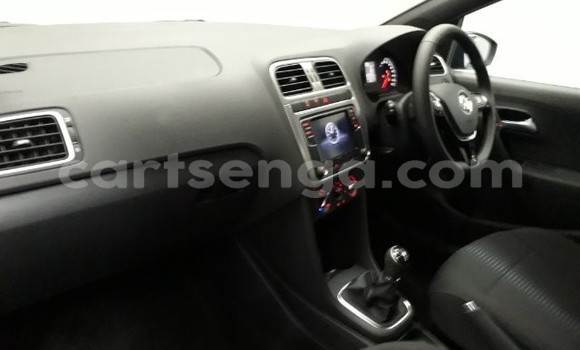 Acheter Occasion Voiture Volkswagen Polo Bleu à Matsapha, Manzini Acheter Occasion Voiture Volkswagen Polo Bleu à Matsapha, Manzini